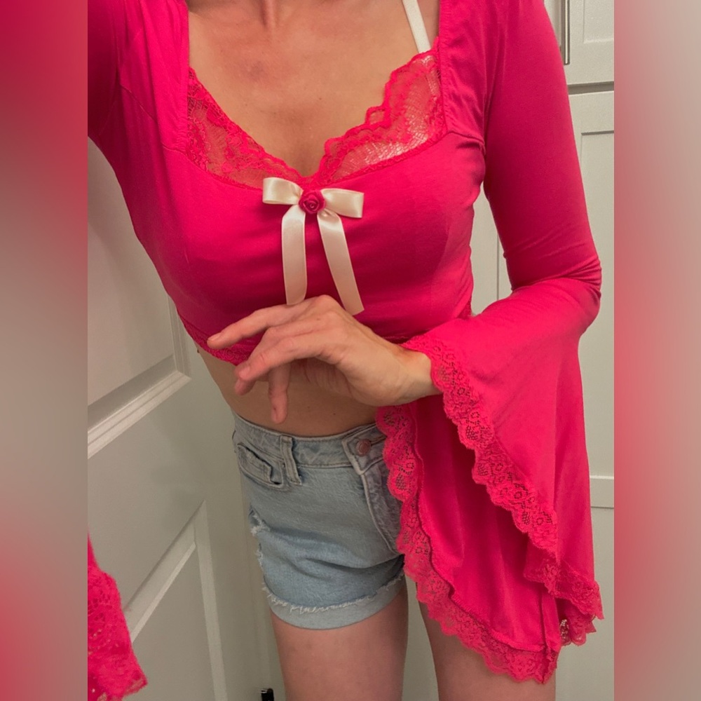 Elegant Pink Lace Trimmed bell sleeve Women's Top